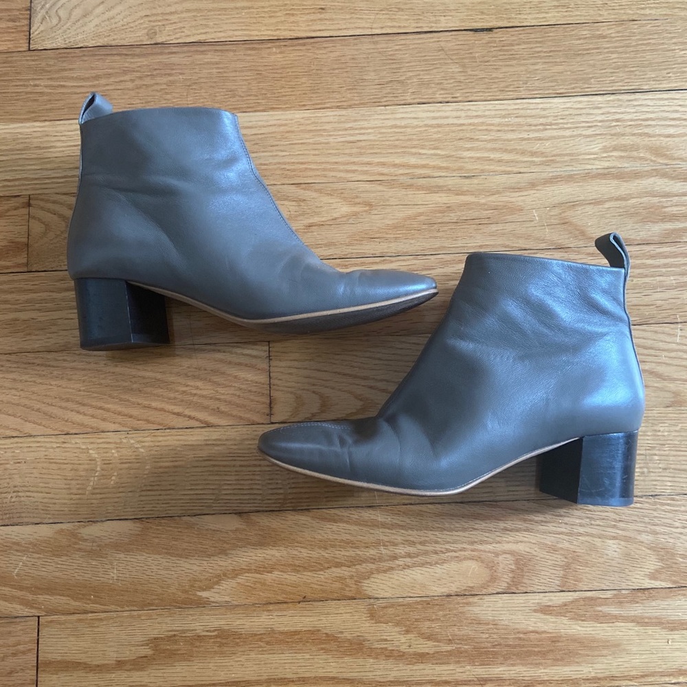 Everlane Day Boot Taupe size 6